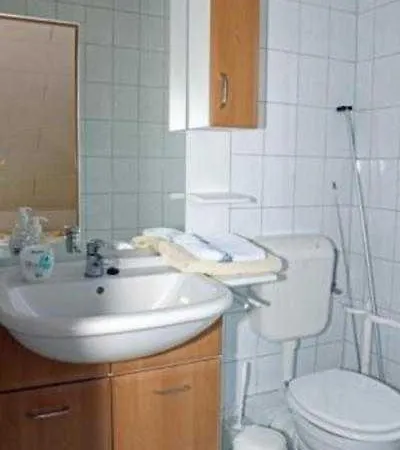 Gaestezimmer Am Tiefwarensee Проживание в семье Варен