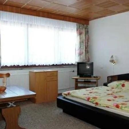 Gaestezimmer Am Tiefwarensee Habitación en casa particular *