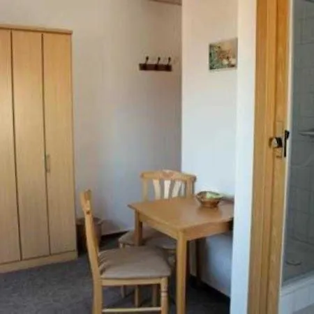 Habitación en casa particular Gaestezimmer Am Tiefwarensee