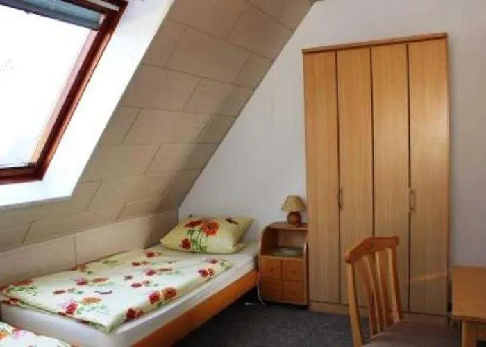 Gaestezimmer Am Tiefwarensee ヴァーレン